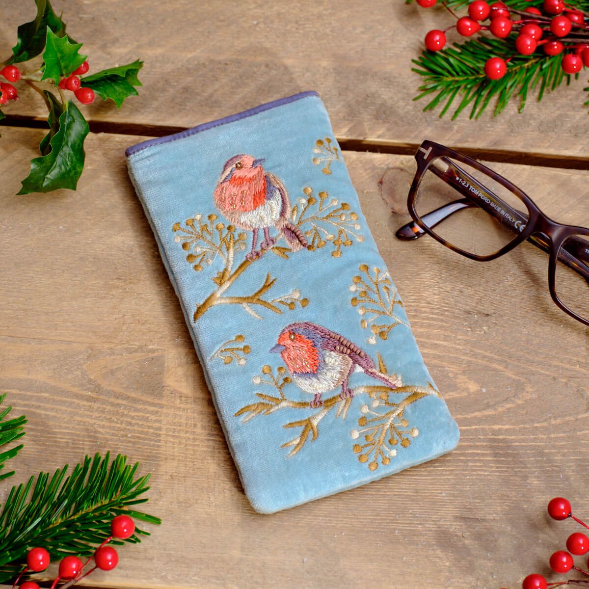 Festive Robin Velvet Embroidered Glasses Case