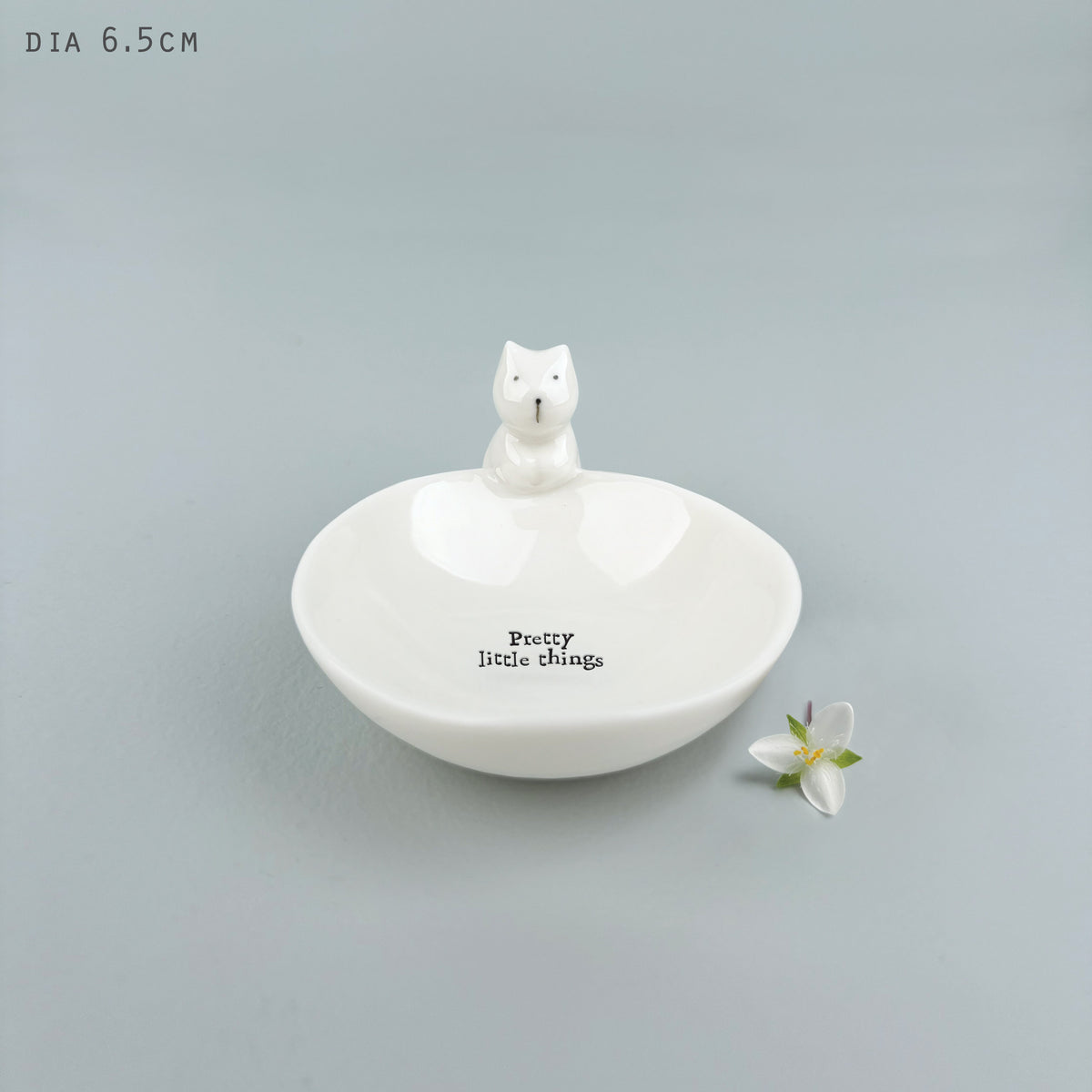 Small Cat Trinket Dish - "Pretty little things"