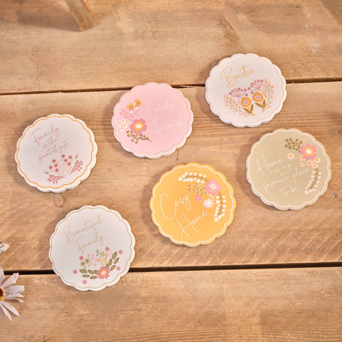 Ditsy Floral Scalloped Coasters