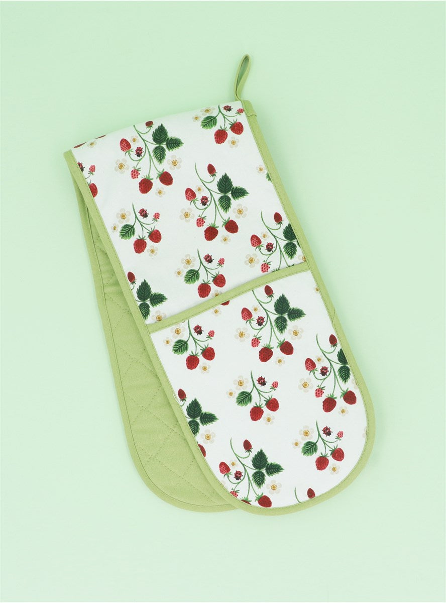 Gisela Graham Cotton Double Oven Glove - Strawberries