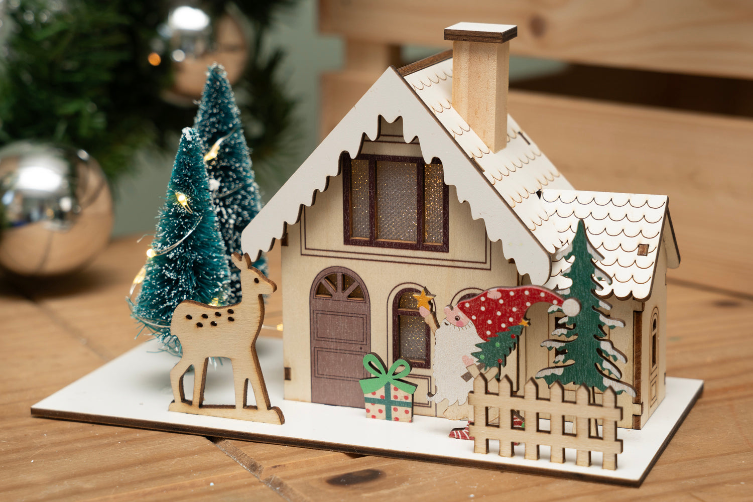 Light Up Small Wooden House with Tree