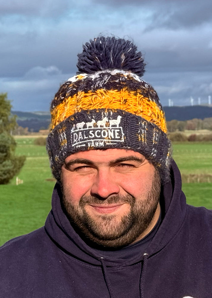 Dalscone Corkscrew Pom Pom Hat