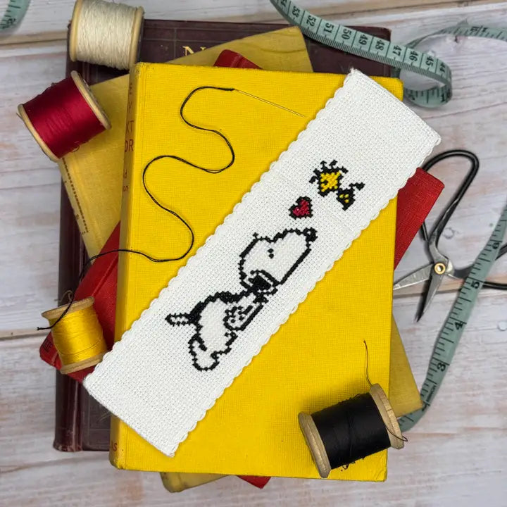Peanuts - Snoopy Cross Stitch Bookmark Kit